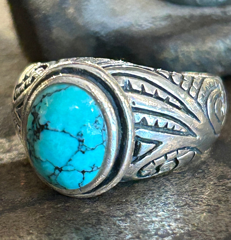 Sterling Silver American Indian Turquoise Ring Size: 6 3/4