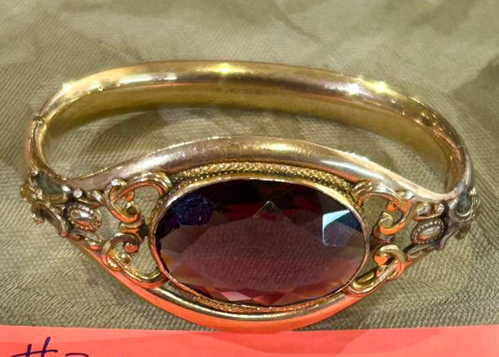 Victorian G.F. Bangle w/ Purple Stone