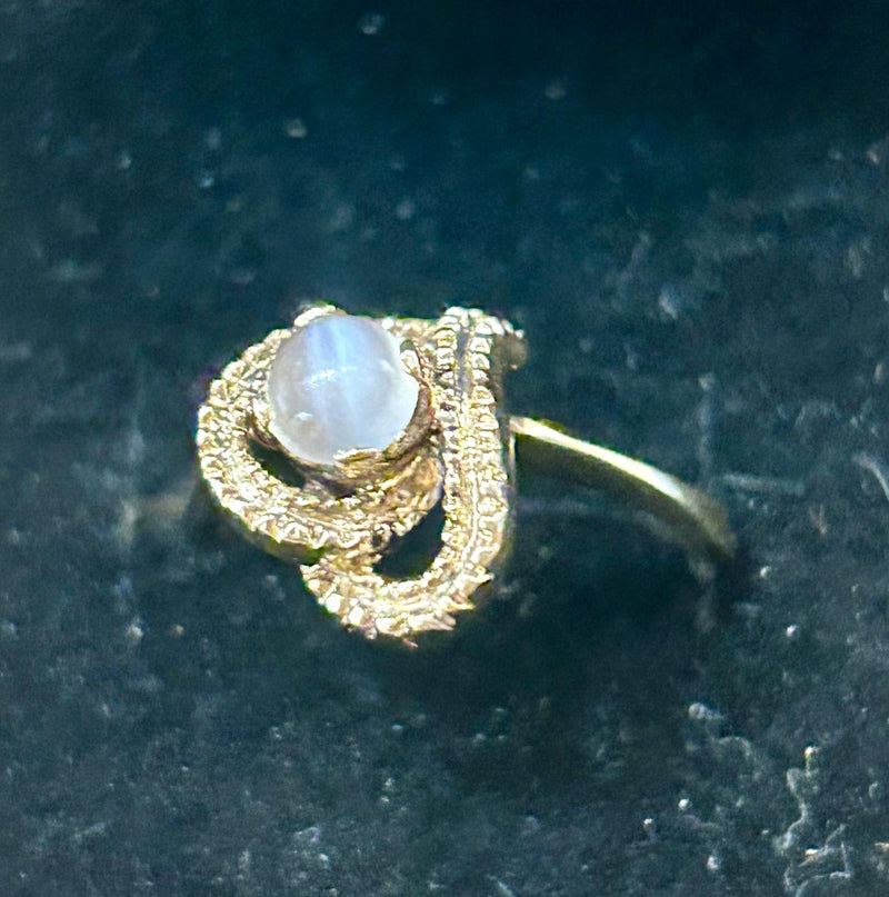 Vintage 10K Gold Moonstone Ring Size 7
