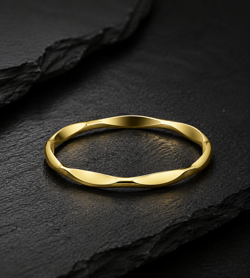 Minimal Wave Band Ring – 18K Gold Plated Sterling Silver
