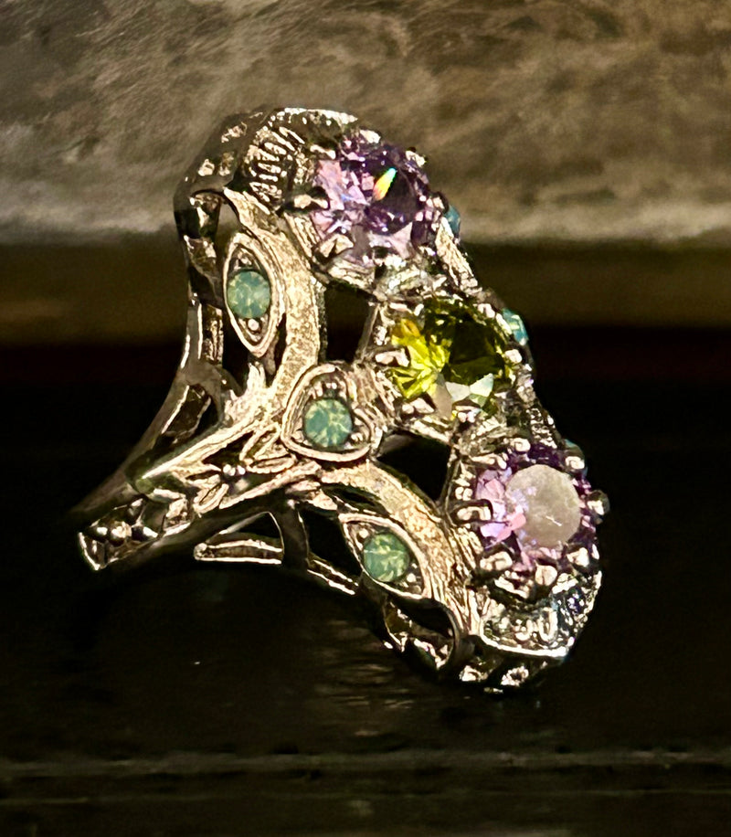 Sterling Silver Art Deco style ring with gem stones size 7