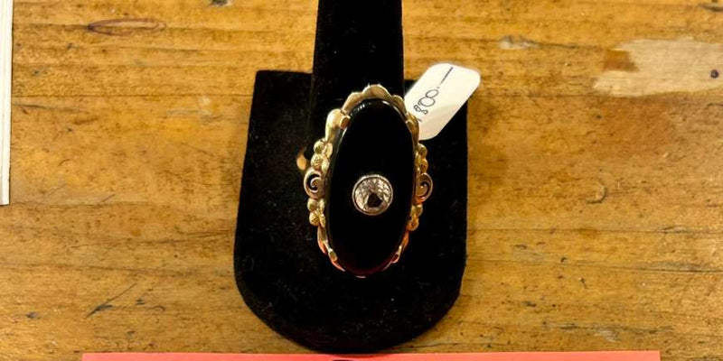 10k Onyx and White sapphire ring 1940's