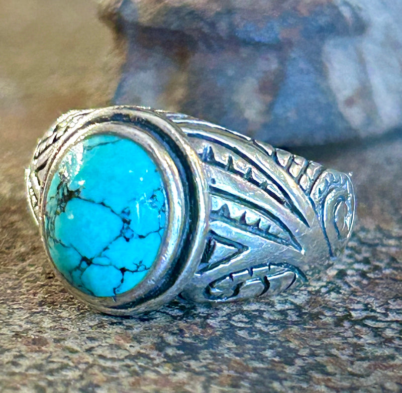 Sterling Silver American Indian Turquoise Ring Size: 6 3/4