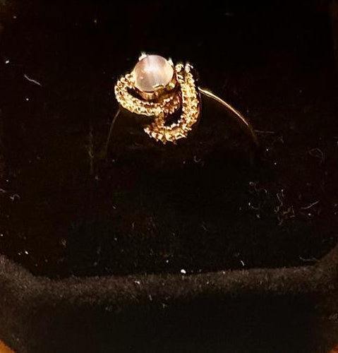Vintage 10K Gold Moonstone Ring Size 7