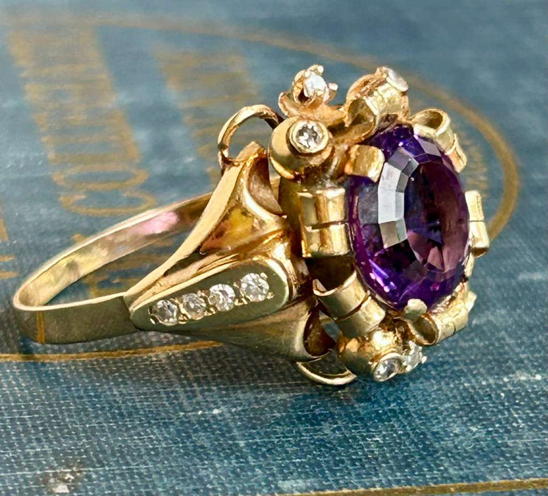 18k yellow gold Amethyst and diamond, ring size 7 1/2