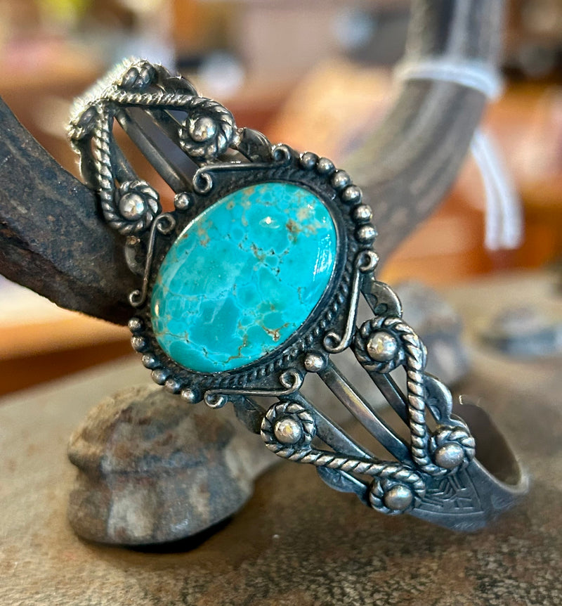 Sterling Silver American Indian Turquoise Cuff
