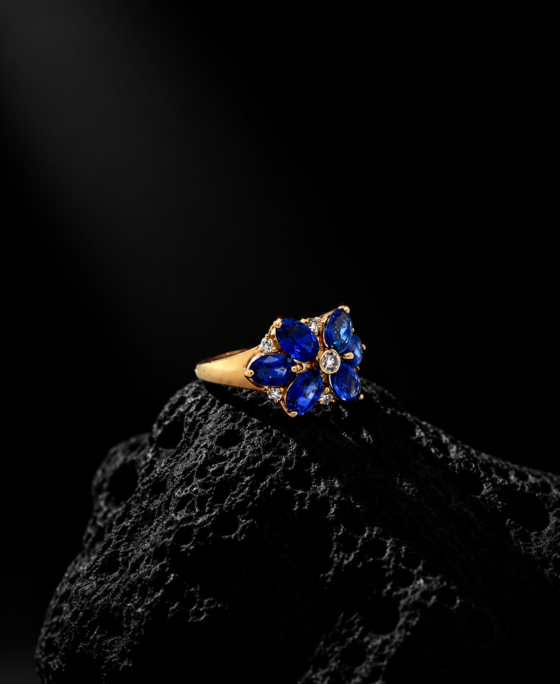 Sapphire Bloom Ring – 18K Gold