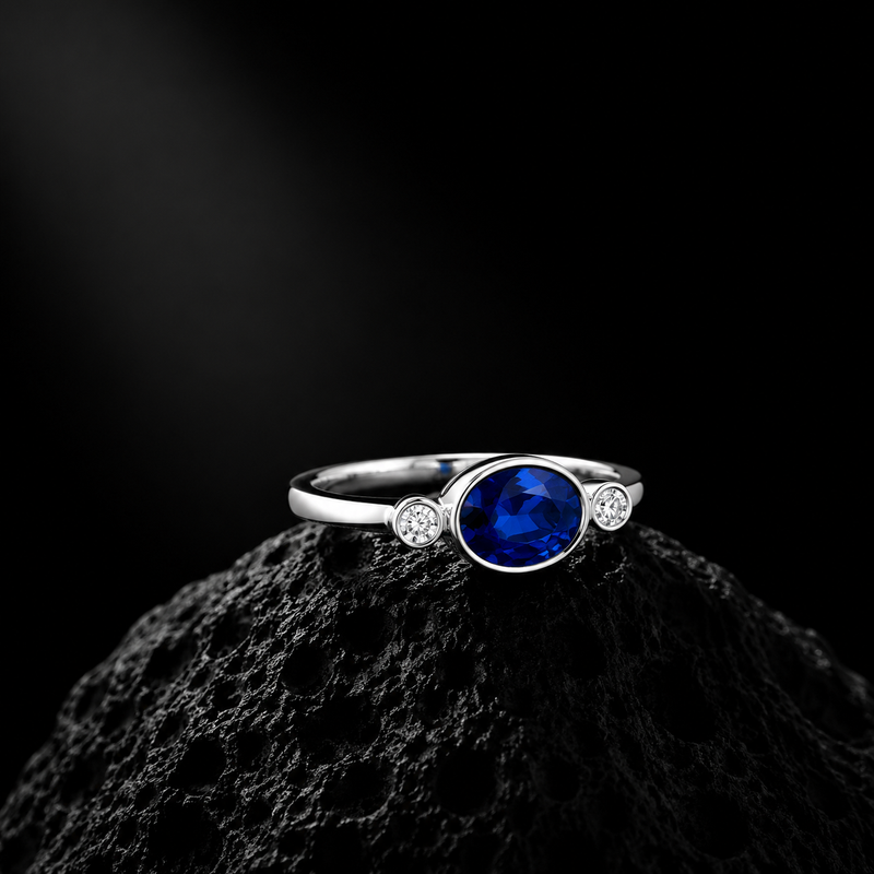 Sapphire Elegance Ring – 18K White Gold
