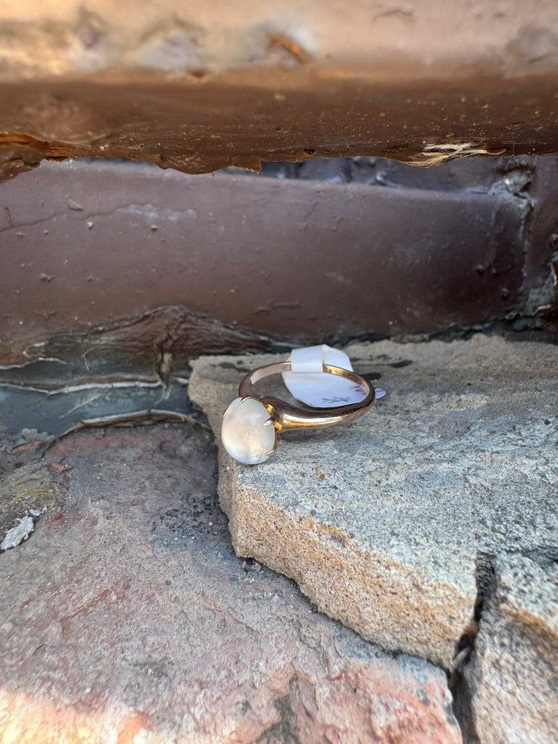 10K VCT Moonstone ring