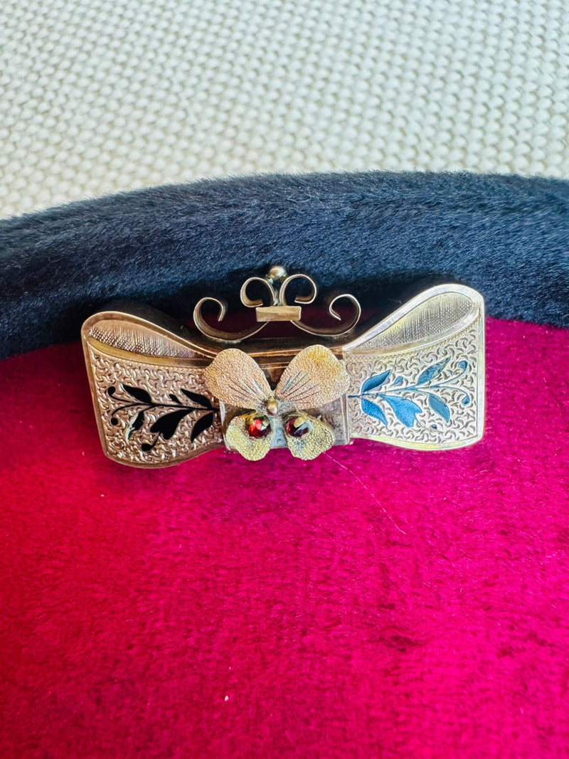 GF VCT Bow pin with red stones