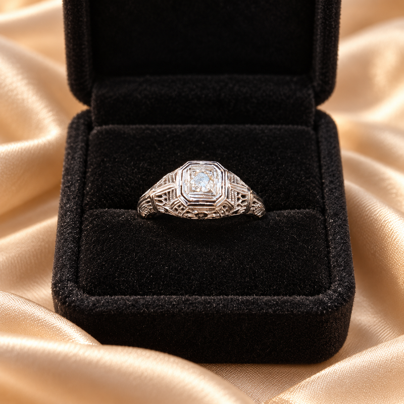 Art Deco 18K Filigree .40 ct Size 6 3/4