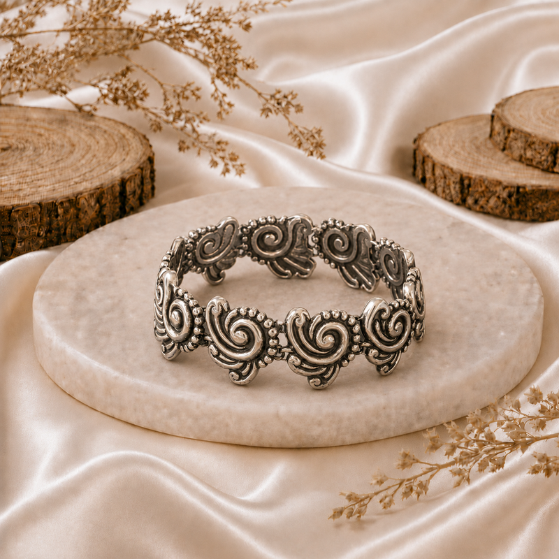 Sterling Silver Heavy Link Statement Bracelet.