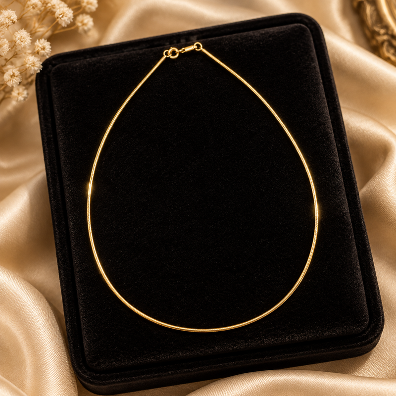 Perfect minimalist luxury 14K 16" chain