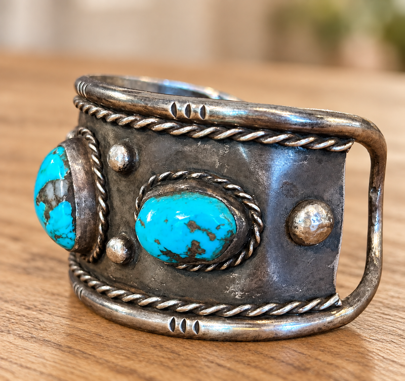 Vintage Navajo Sterling Silver and turquoise cuff