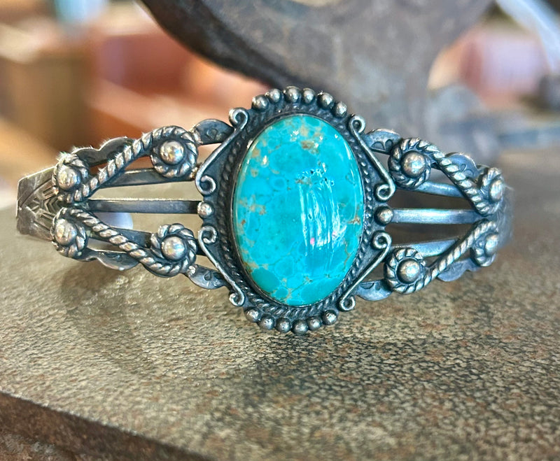 Sterling Silver American Indian Turquoise Cuff