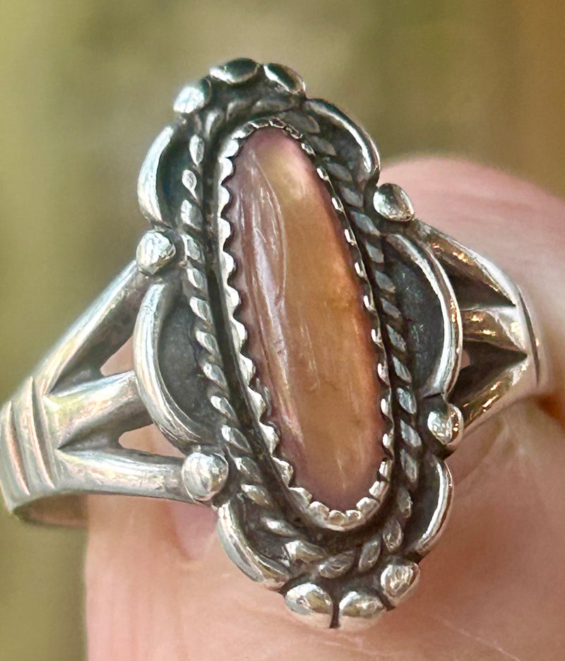 Vintage Pava shell Navajo sterling ring, size 8