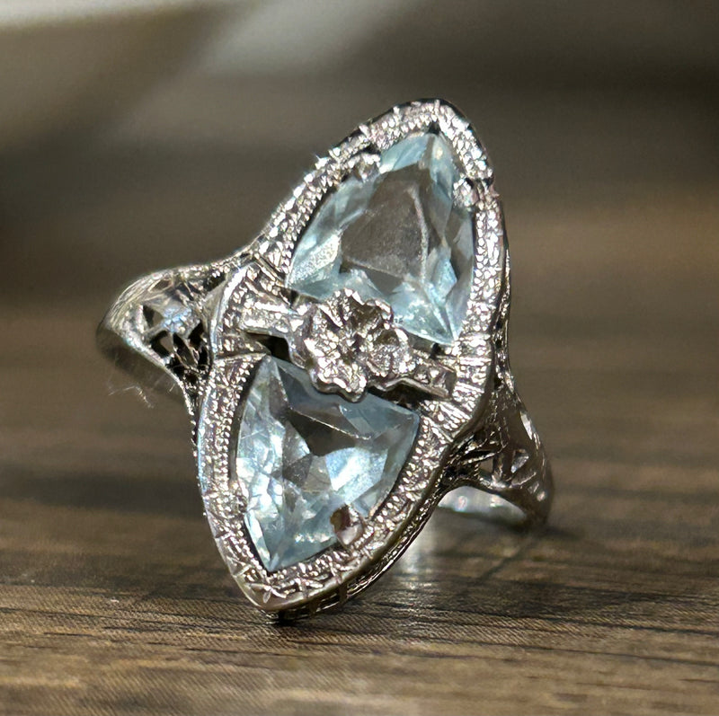 14K Art Deco twin aquamarine filigree ring size 6 1/4