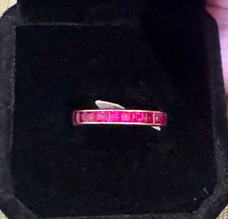 1930's Ruby Eternity band 14k
