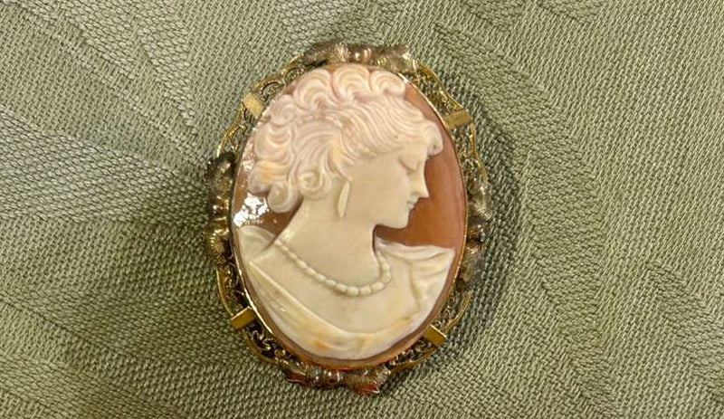 G.F. Shell Cameo