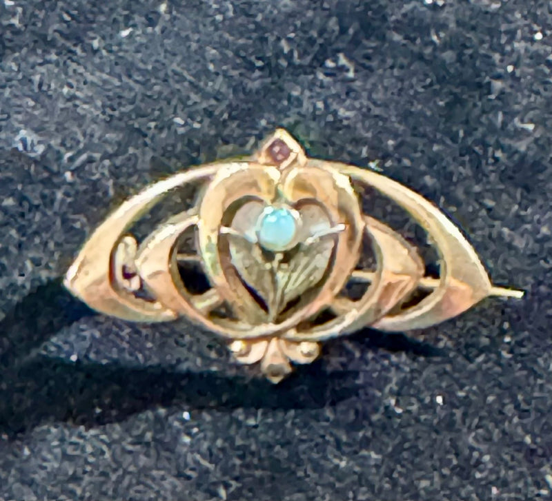Gold filled VCT Fower with Opal pin