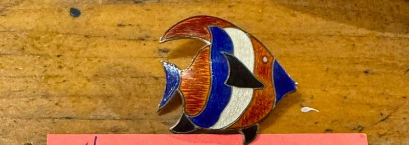 SS Enamel Fish pin