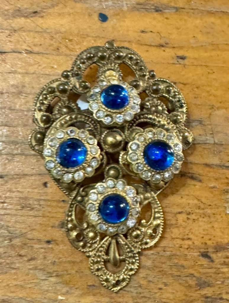 Large blue stone pin