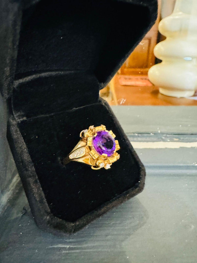 18k yellow gold Amethyst and diamond, ring size 7 1/2