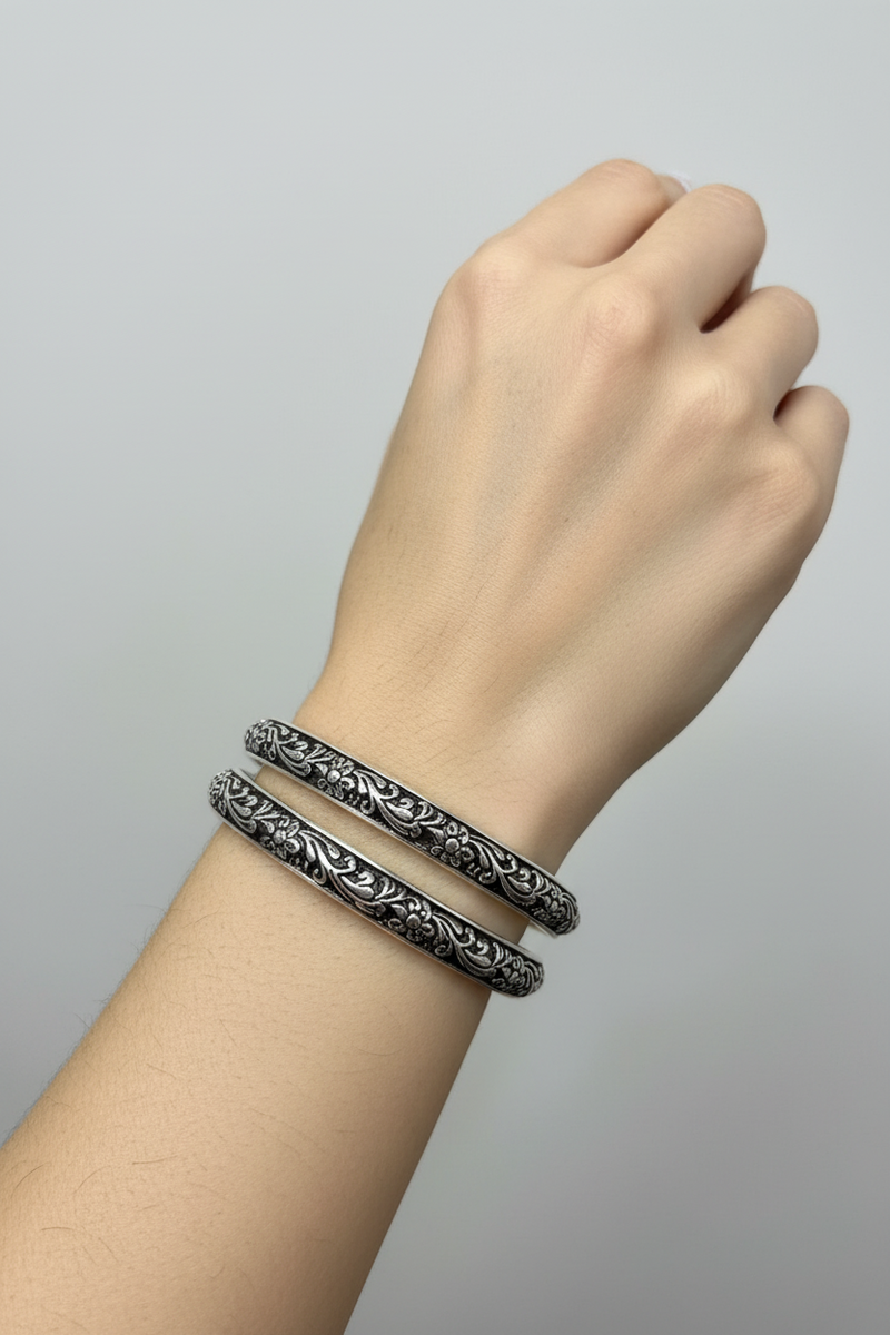 Victorian SS Bangle