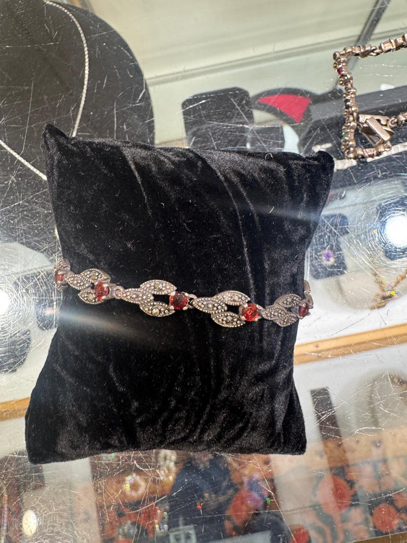 SS Multi stone marq Bracelet