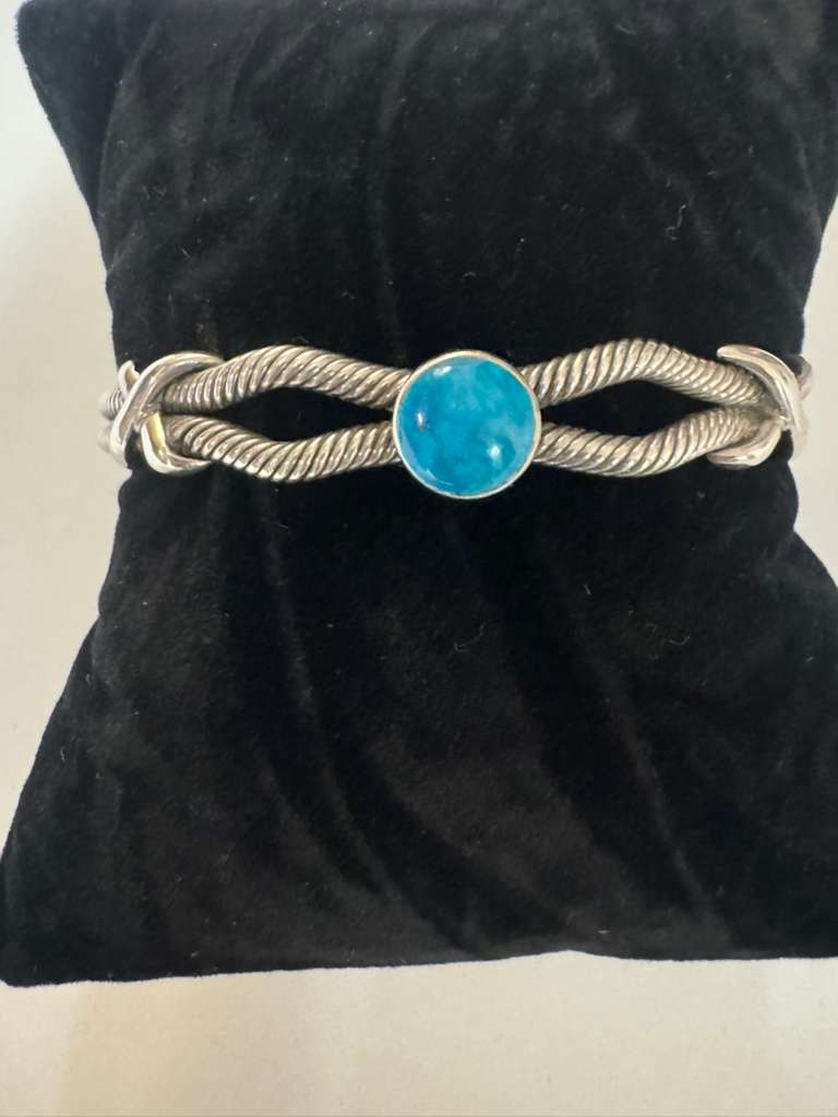 Twisted SS with turq cuff