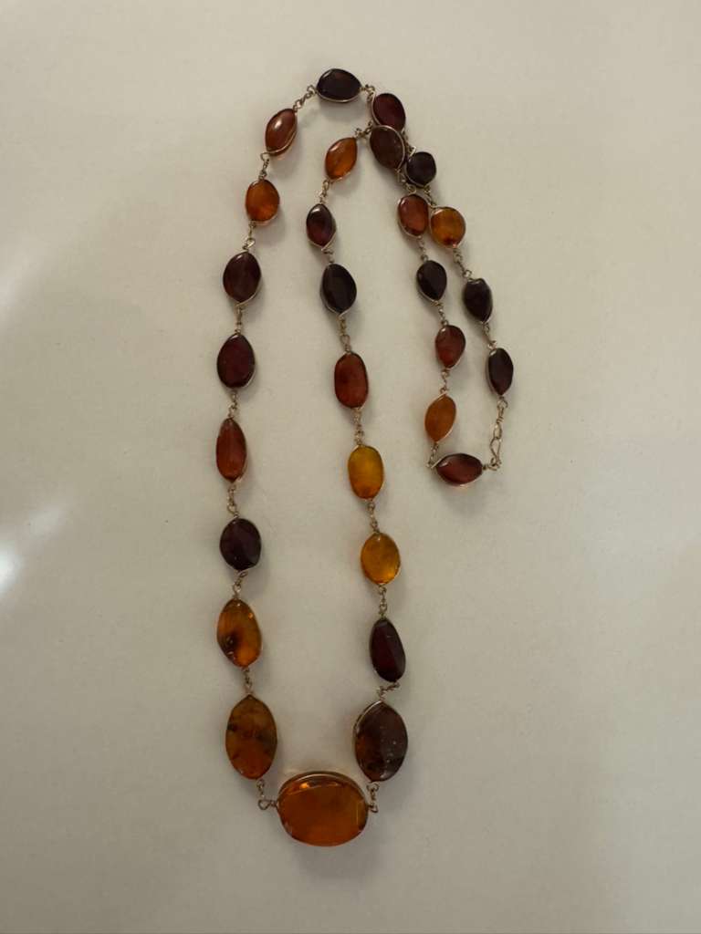 Amber beaded nacklace