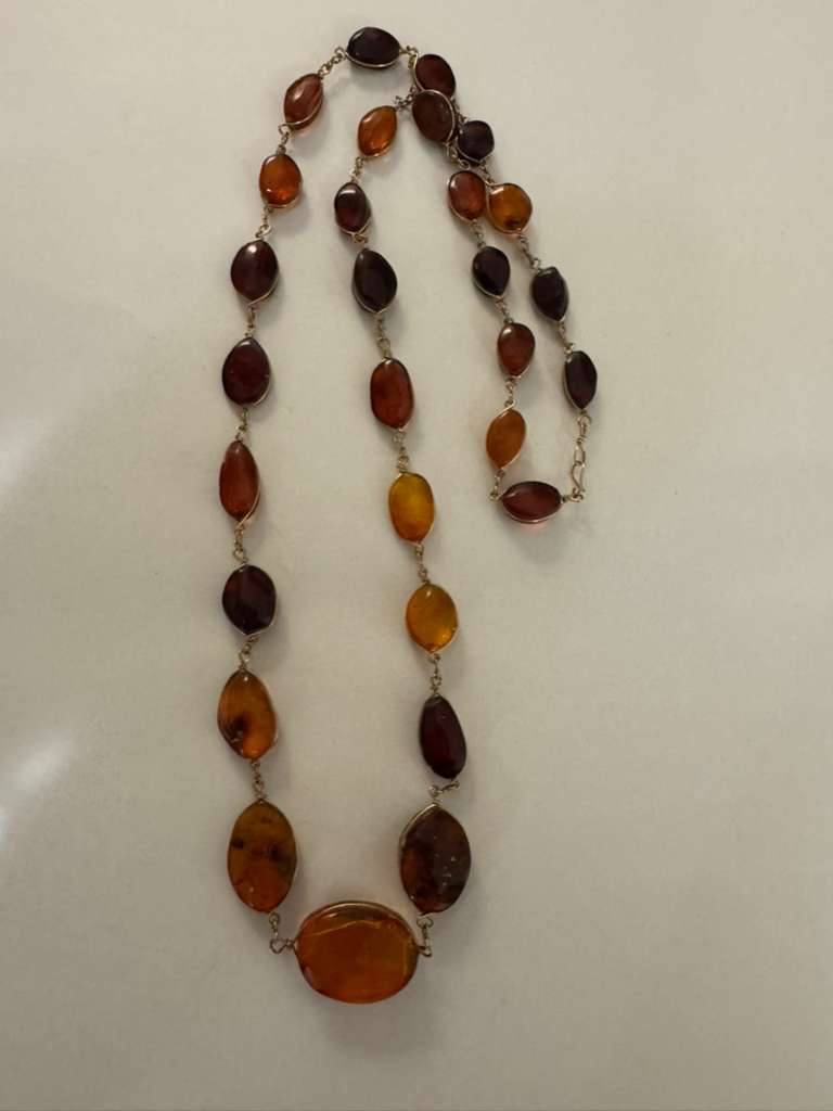 Amber beaded nacklace