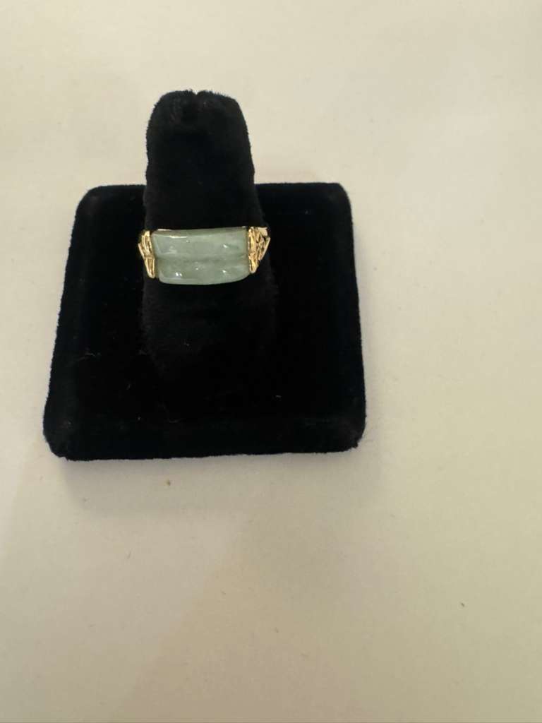 14k jade ring