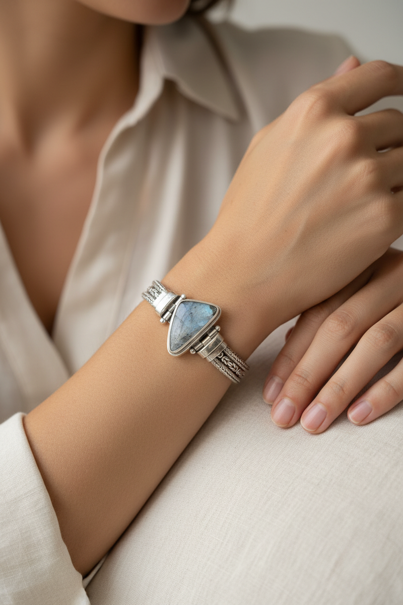 SS and Laradorite bracelet