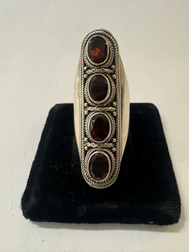 SS 4 Stone Ring