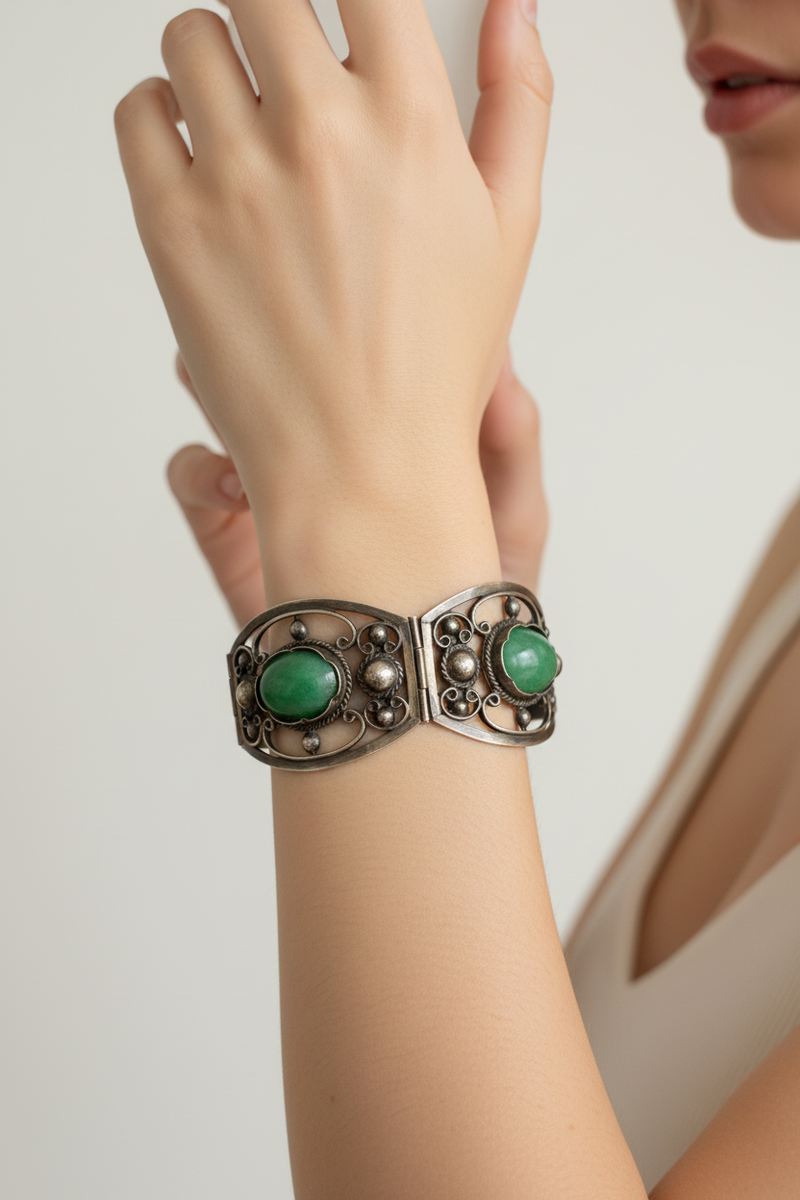 SS Mexico Bangle with 4 green stones