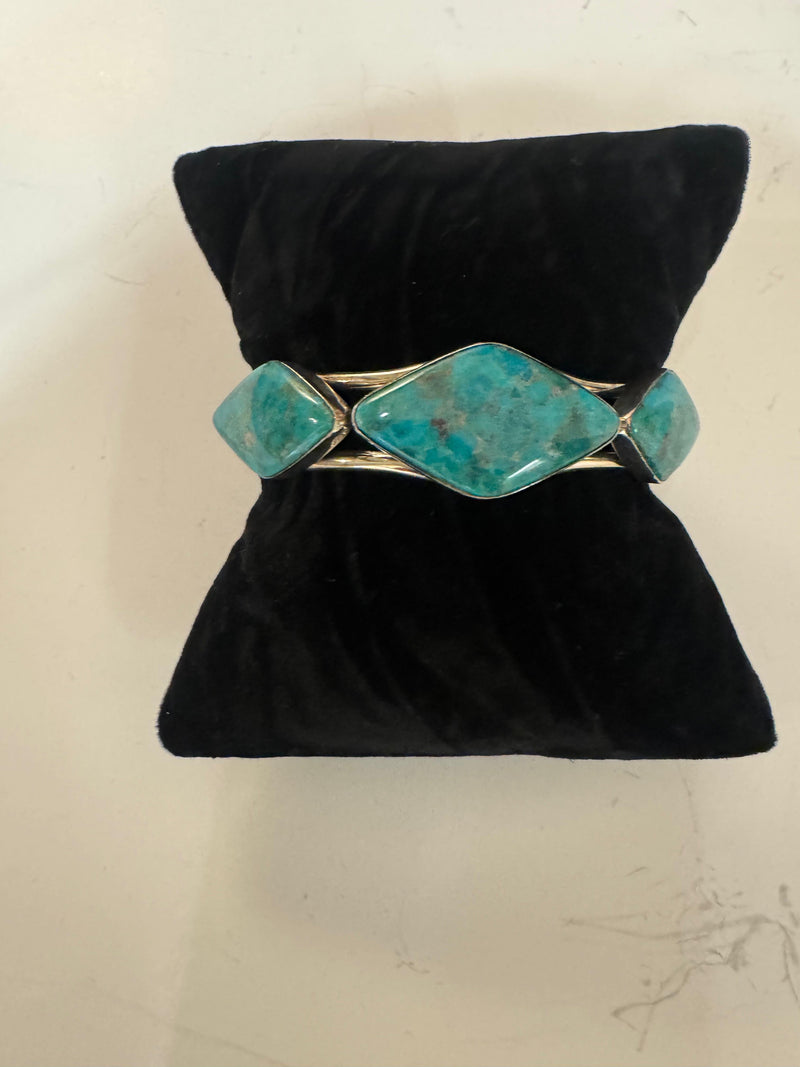 SS Turq 3 stone cuff