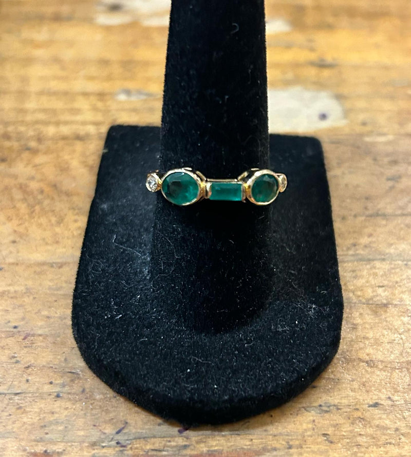 Emerald and Diamond Ring in 14K Yellow Gold - KGR 17183