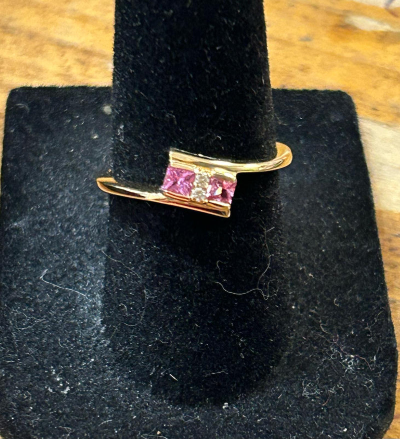Pink Sapphire and Diamond Ring in 14K Yellow Gold - KGR 17099