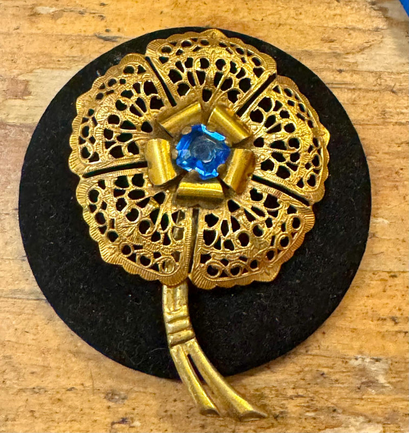 Gold tone Brooch