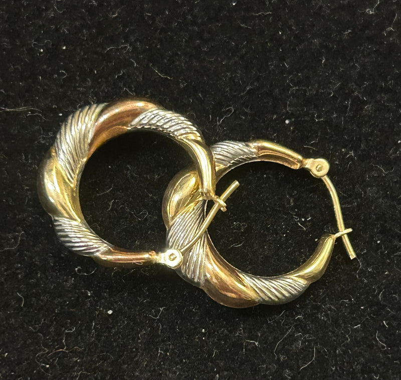 14K Tricolored hoop earrings