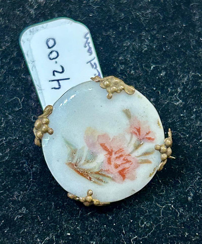 1930's porcelain pin