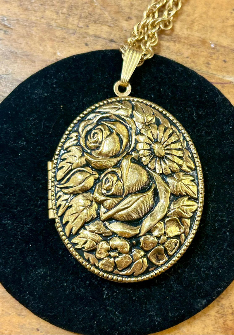 Vintage Gold Filled Embossed locket