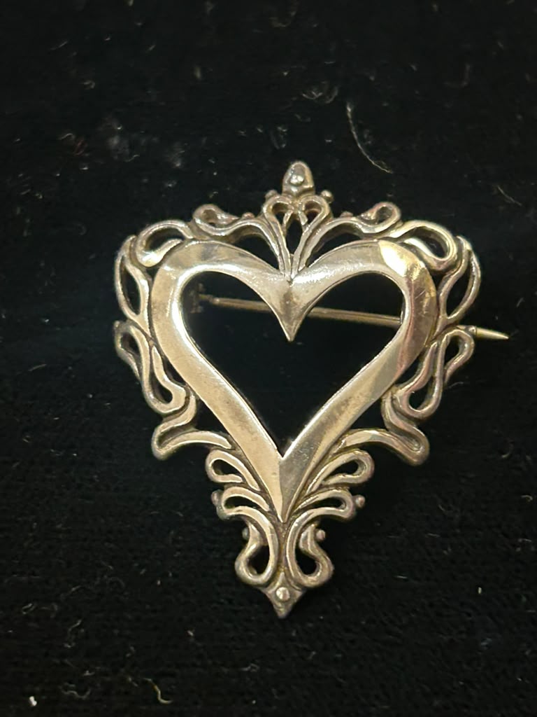 Vintage Sterling Silver Cut Out Heart Pin