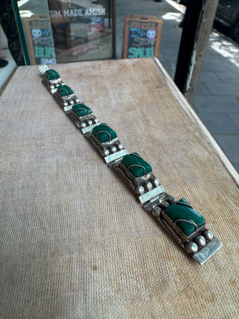 Sterling Silver Green Onyx Bracelet – Vintage Gemstone Bracelet – Elegant Statement Jewelry – 7 1/4"