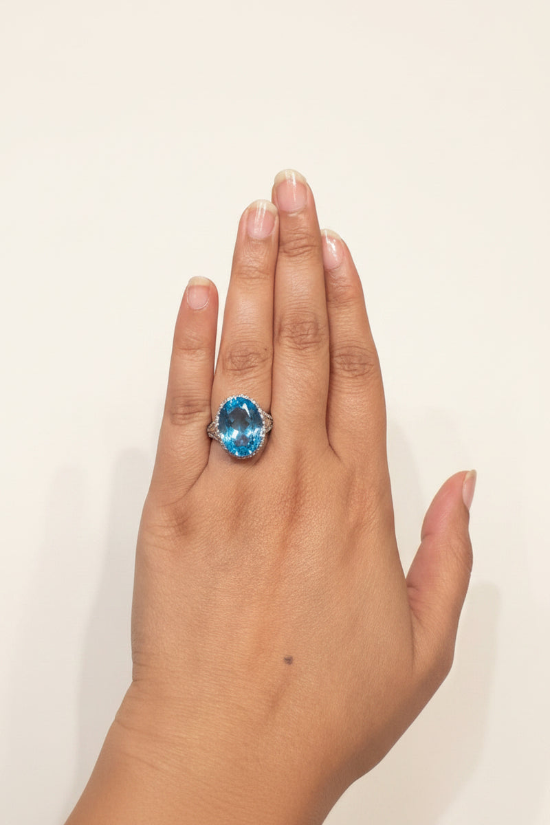 Sterling Silver Oval Blue Topaz Ring – Vintage Filigree Statement Ring, size 6