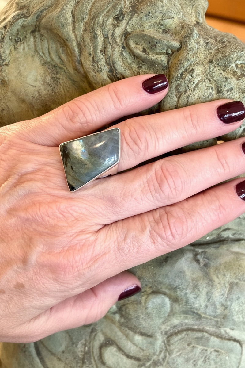 Sterling Silver Labradorite Ring- size 7 1/2