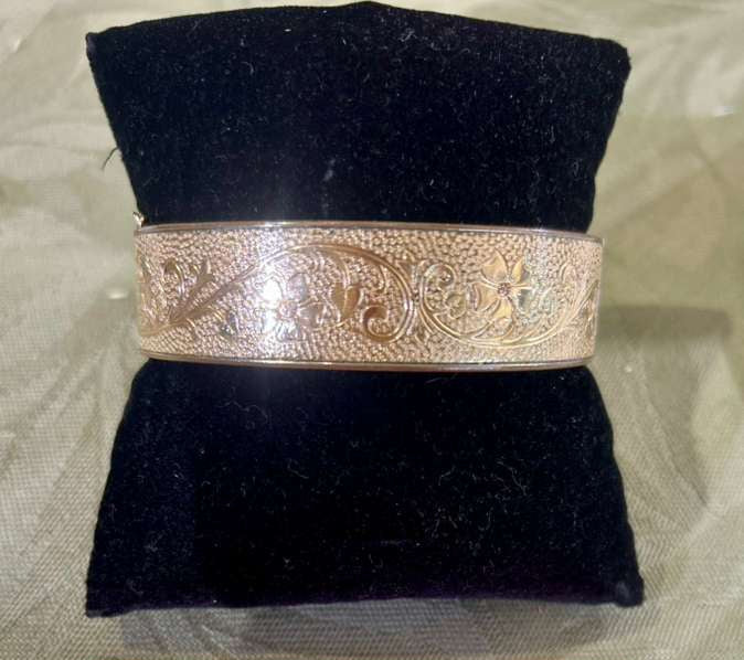 Victorian G.F. Etched Bangle