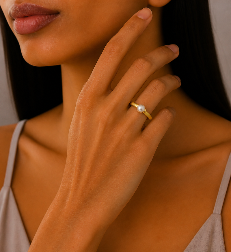 Sterling Silver Ring, Decorated with Freshwater Pearl, Plated with 0.3 Micron 18K Yellow Gold