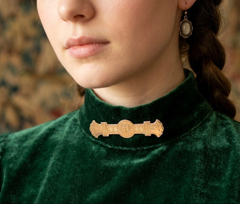 Victorian Gold Filled Etched Bar Pin Brooch